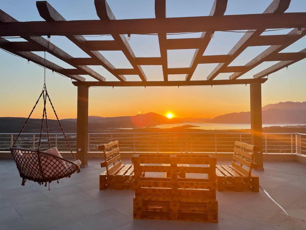Sunset Apartments Cattaro Esterno foto