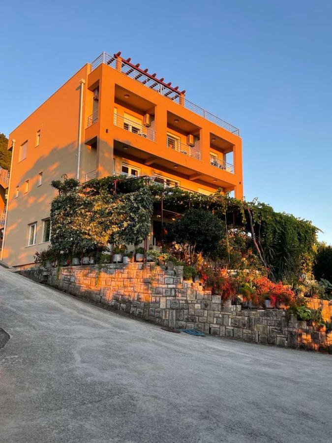 Sunset Apartments Cattaro Esterno foto